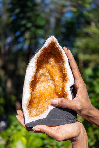 Citrine Geode of Golden Wonder